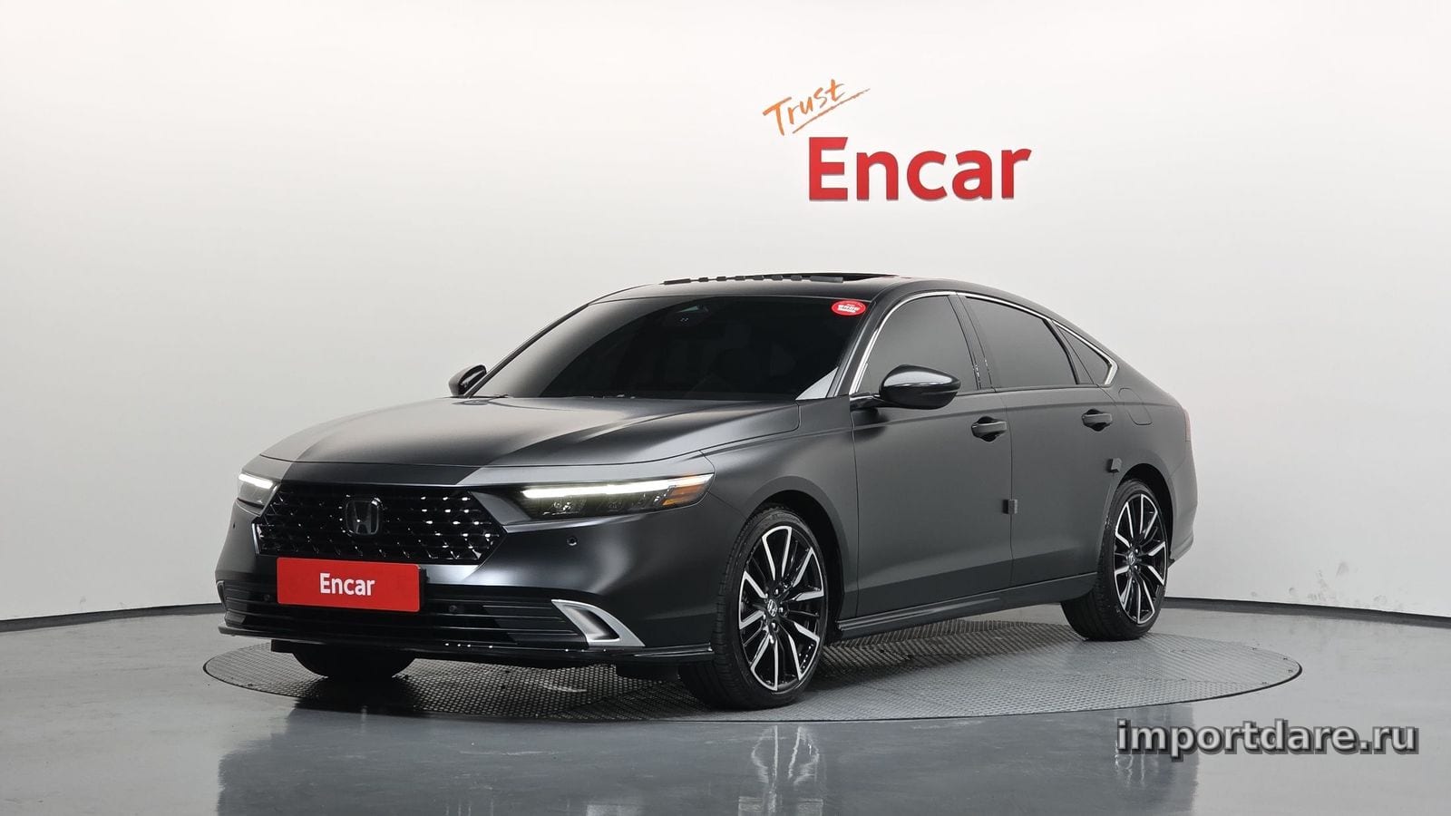Honda Accord спереди