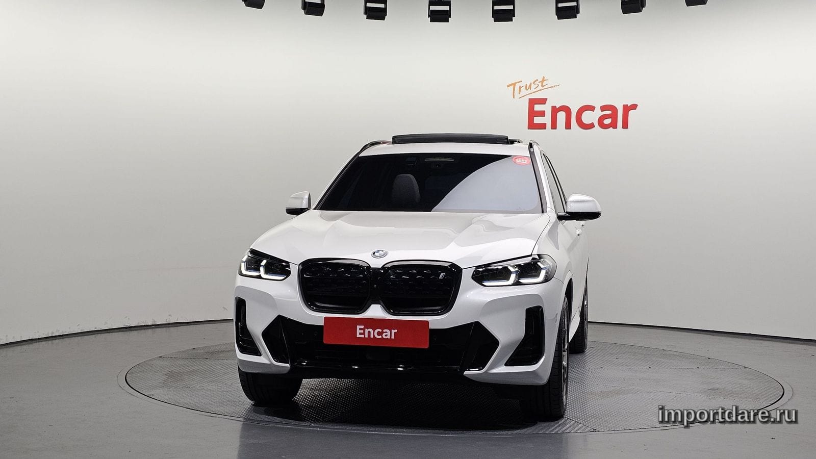 BMW Ix3 сзади