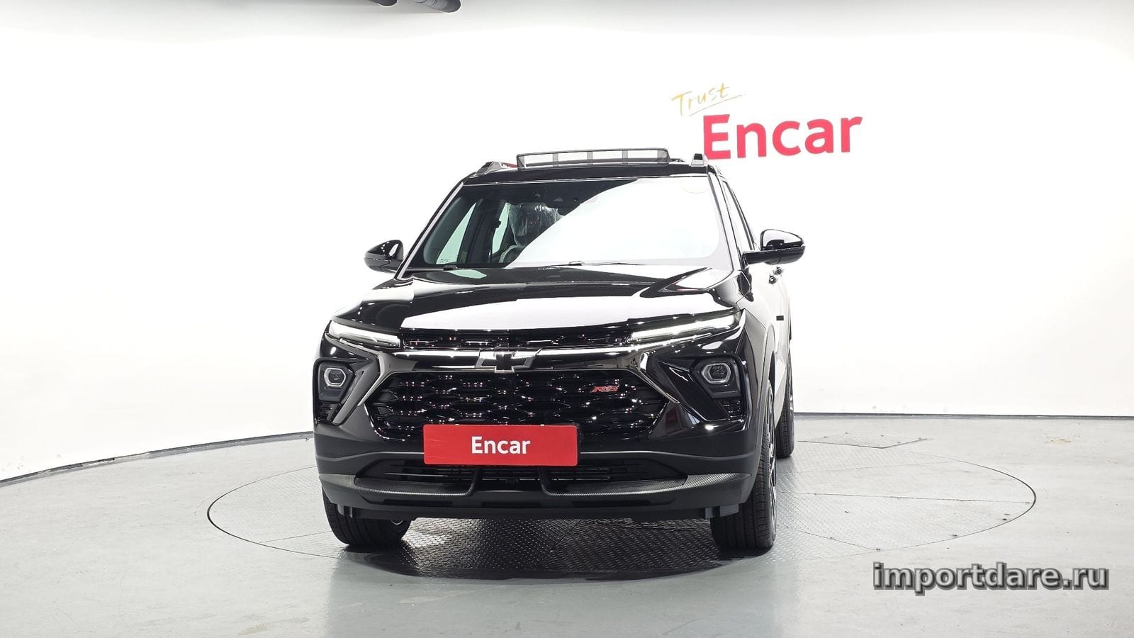 Chevrolet Trailblazer сбоку