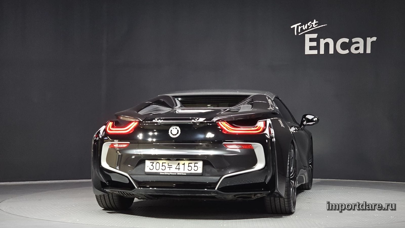 BMW I8 интерьер