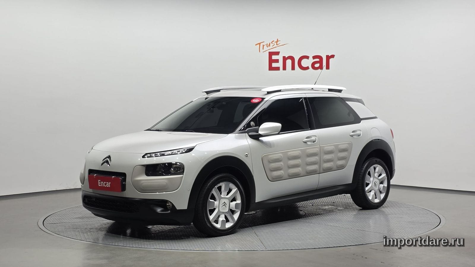 CITROEN C4 CACTUS 2018 — 83 436 км, Корея — под ключ — фото 1
