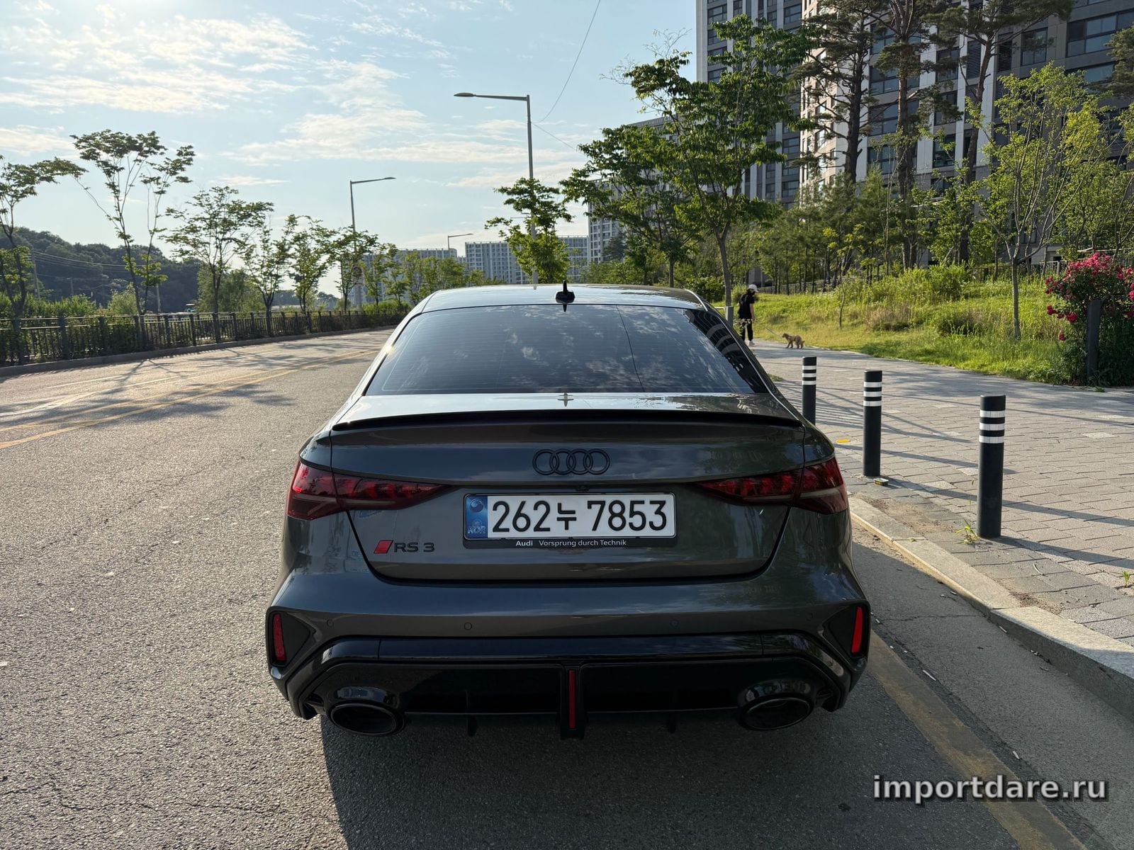 Audi Rs3 сбоку