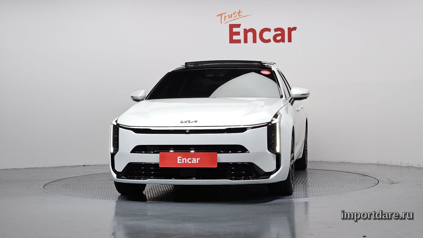 Kia K8 сбоку