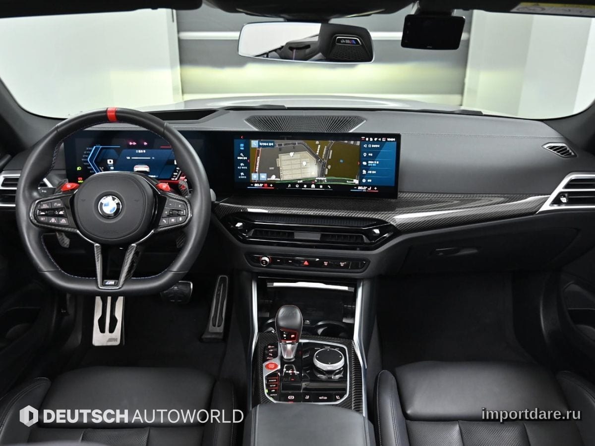 BMW M4 сзади