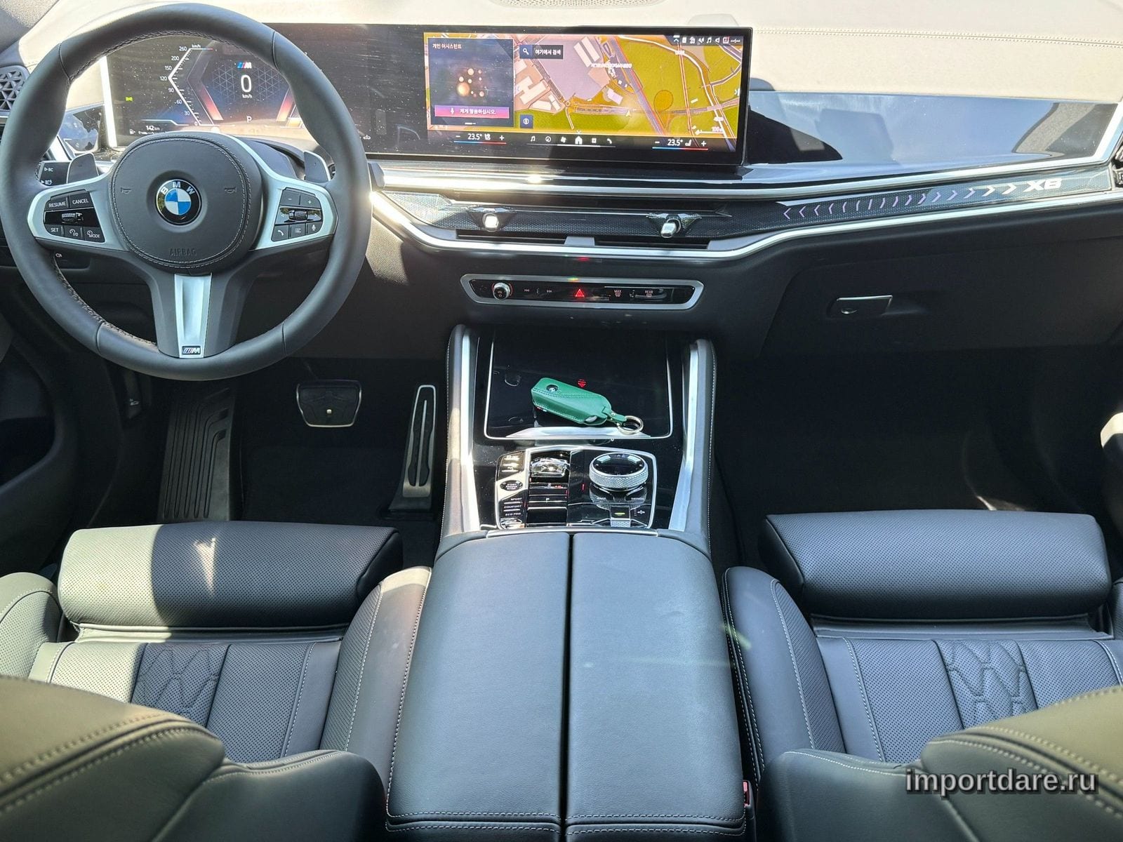 BMW X6 сзади