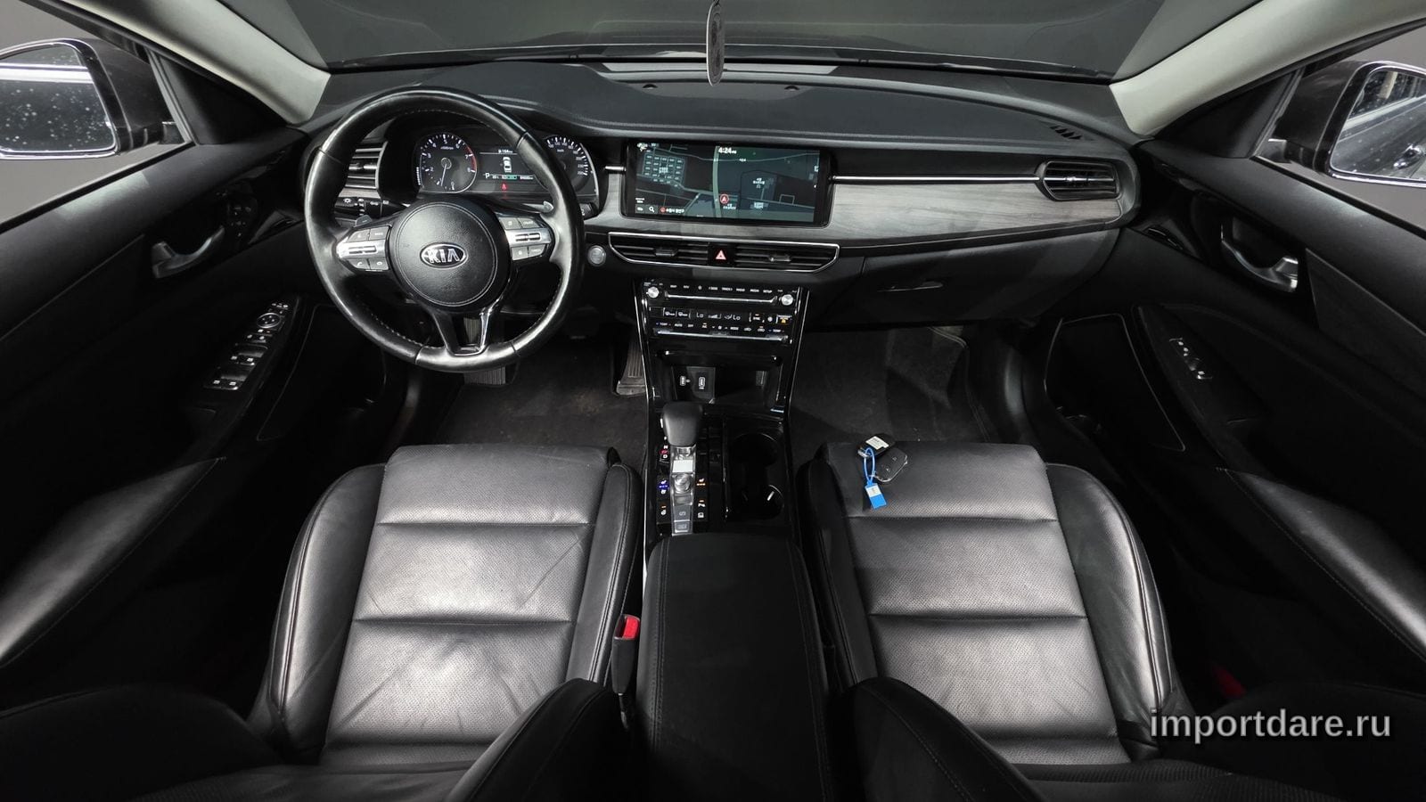 Kia K7 Premier сзади