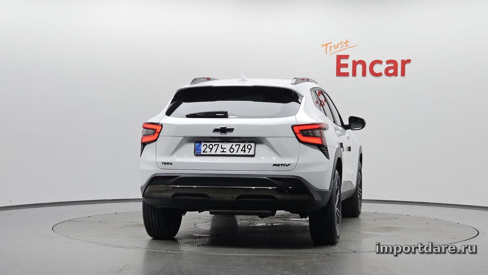 CHEVROLET TRAX 2025 — 14 493 км, Корея — под ключ — фото 3