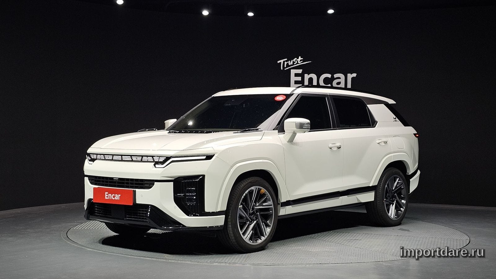 Ssangyong Actyon спереди