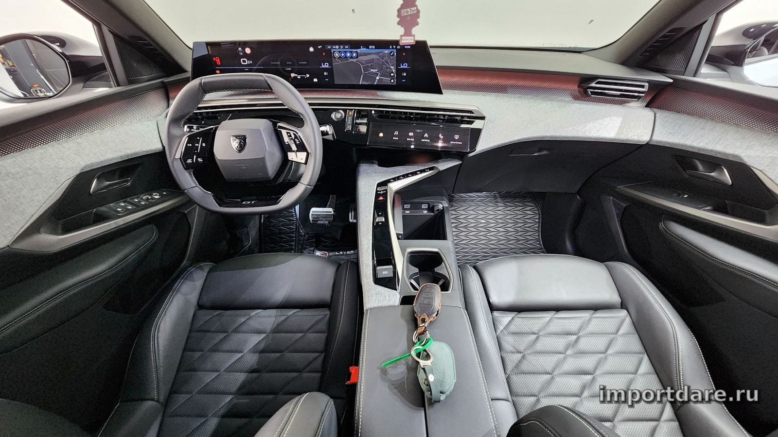 Peugeot 3008 сзади