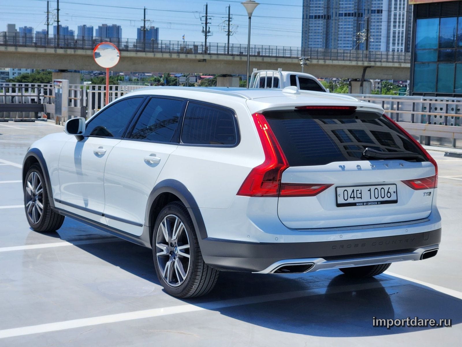 VOLVO V90 CROSS COUNTRY 2019 — 159 026 км, Корея — под ключ — фото 2