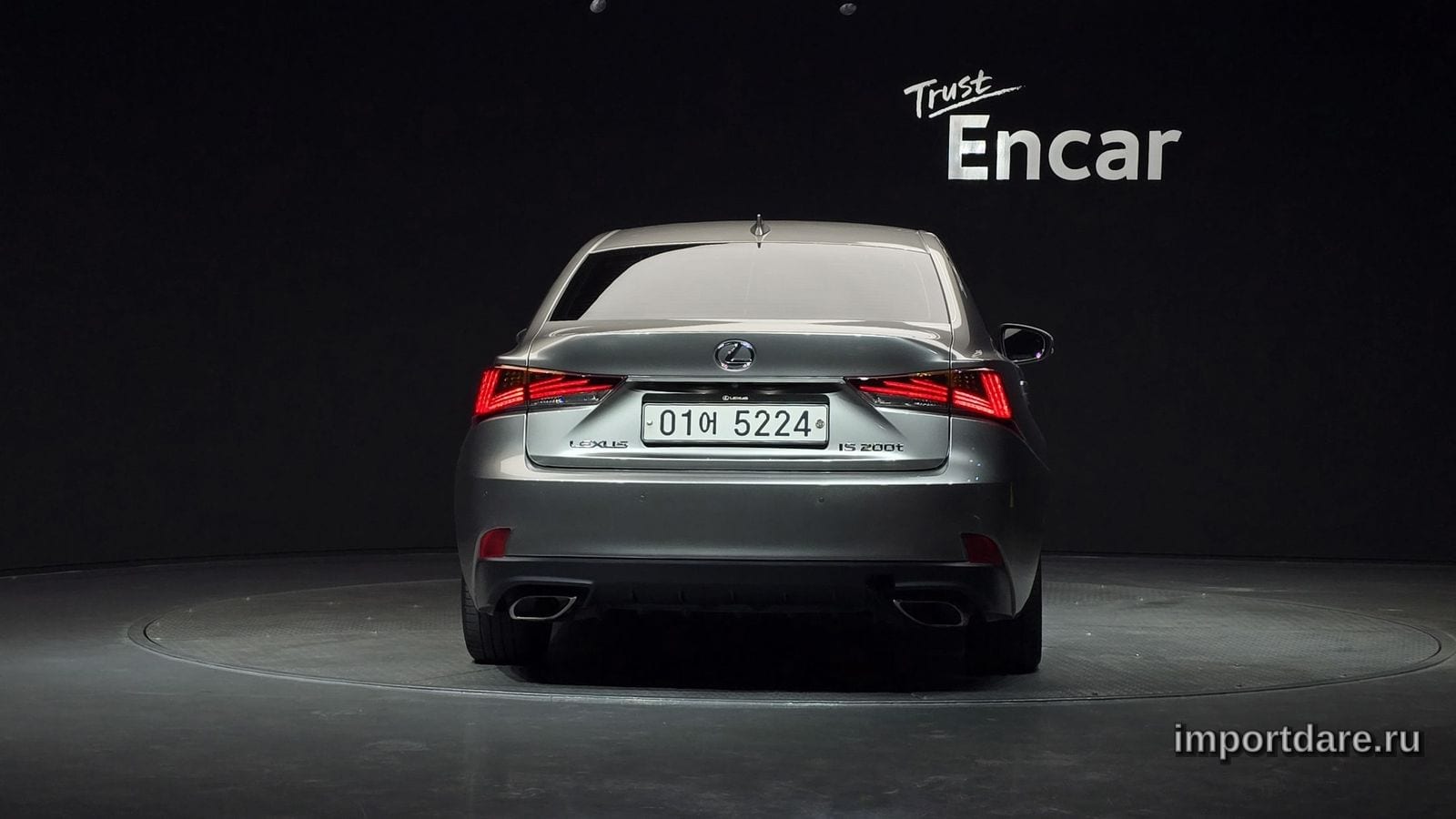 Lexus Is200t интерьер