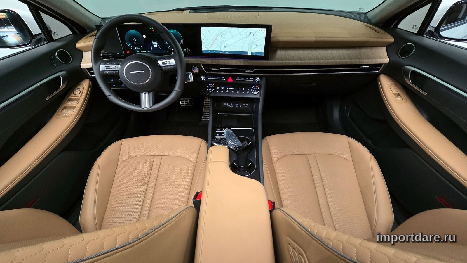 Hyundai Sonata сзади