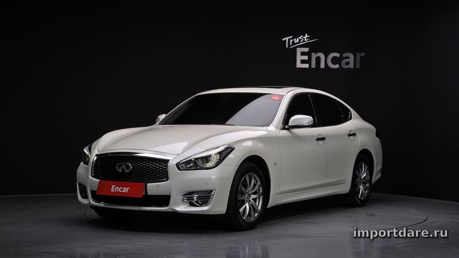 Infiniti Q70 2019