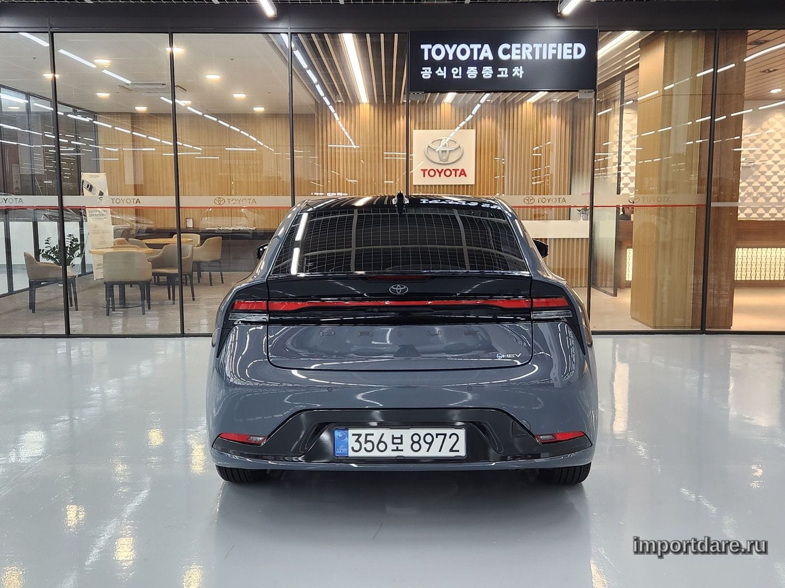 Toyota Prius интерьер