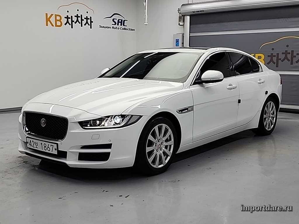 Jaguar Xe 2019