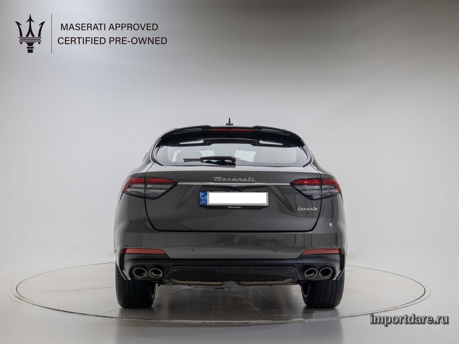 Maserati Levante интерьер