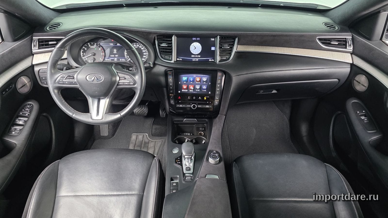 Infiniti Qx50 сзади