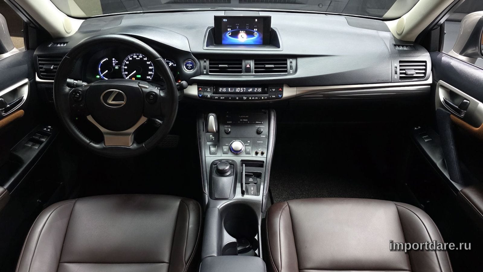 Lexus Ct200h сзади