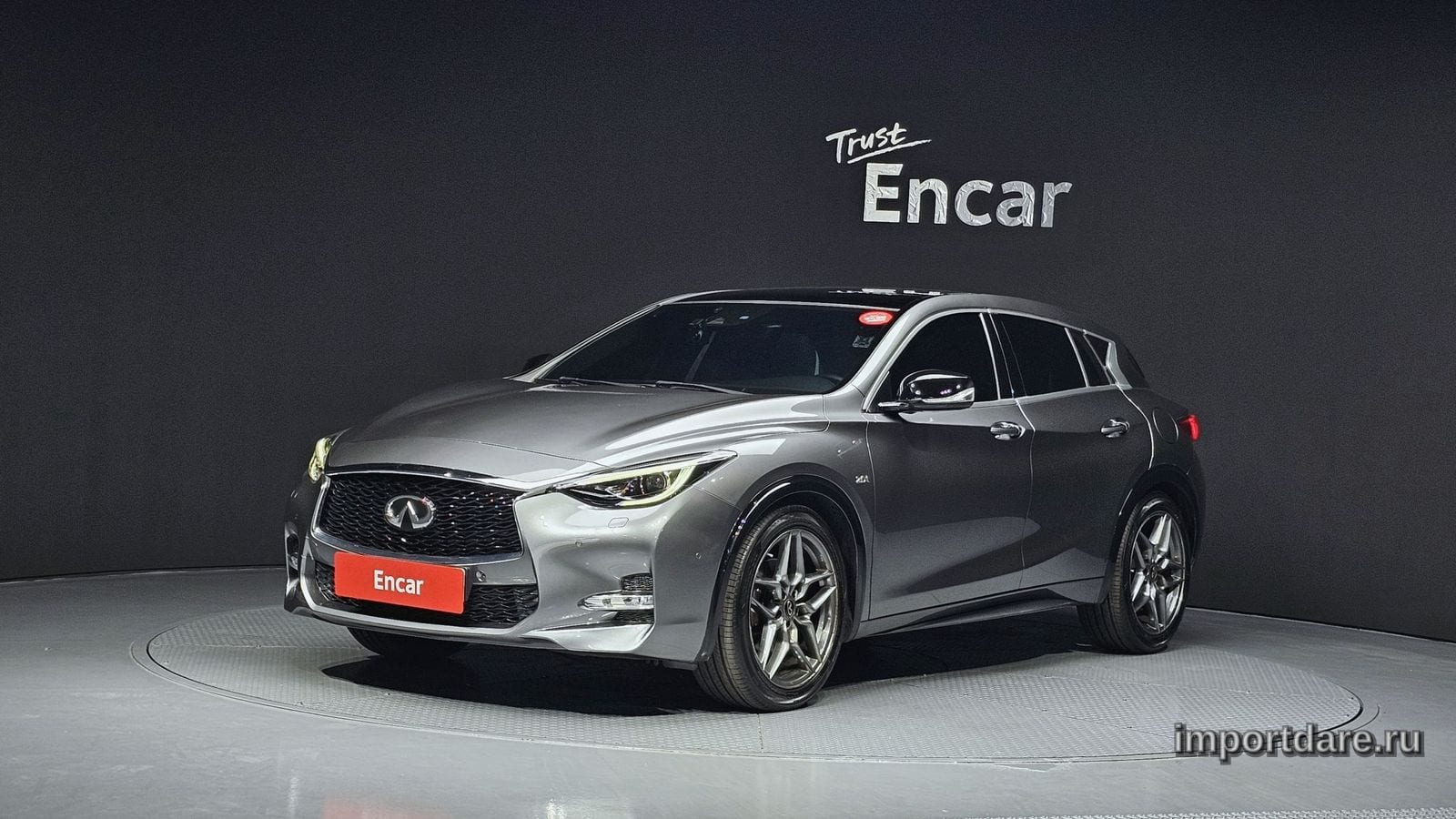 Infiniti Q30 2019