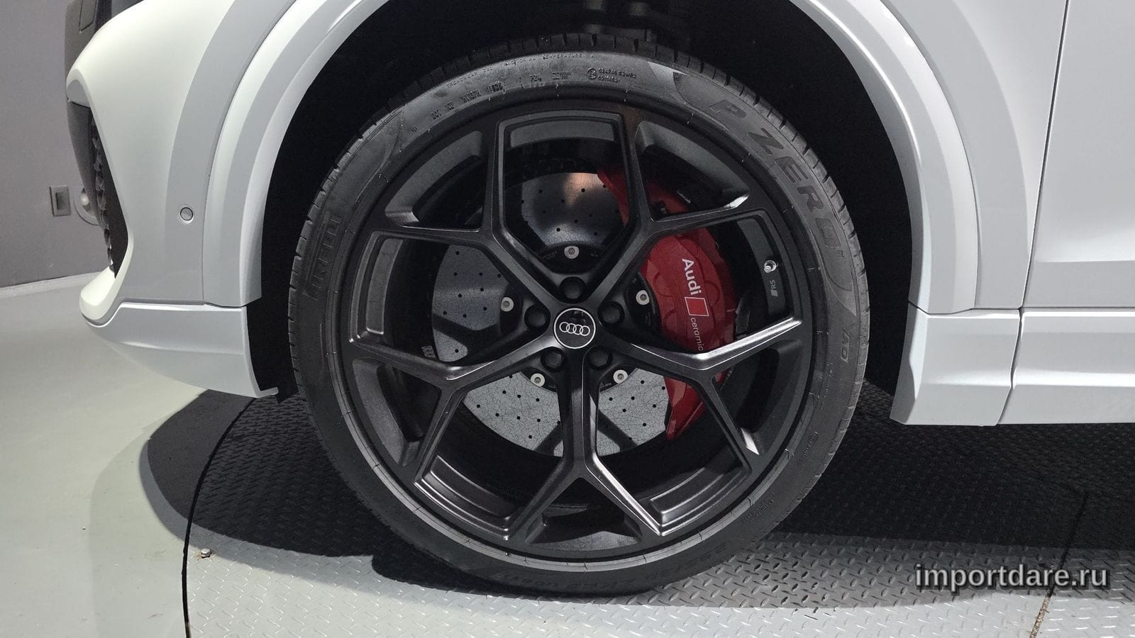 Audi Rsq8 детали