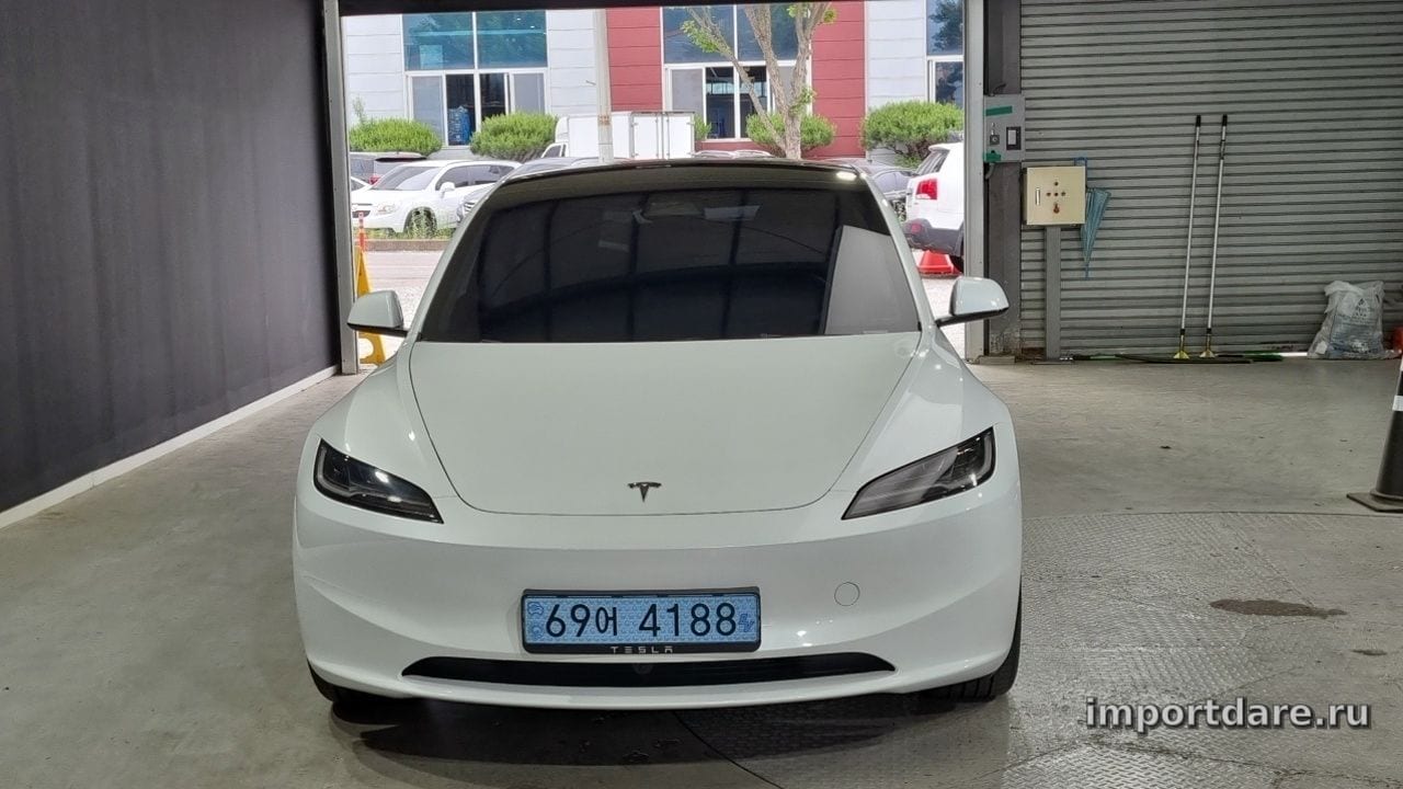 Tesla Model 3 2026
