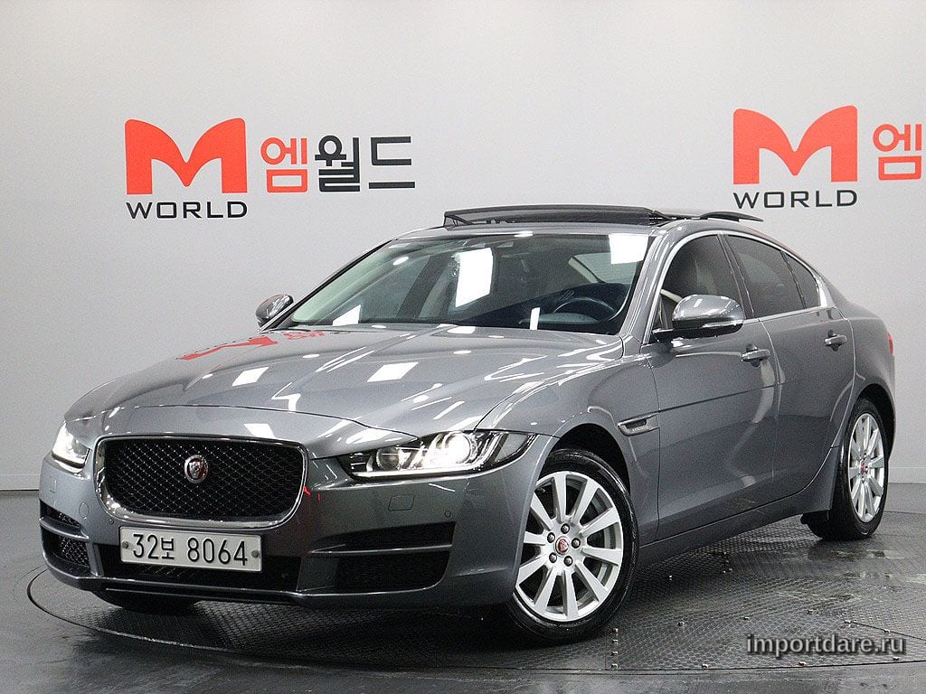 JAGUAR XE 2018 — 128 110 км, Корея — под ключ — фото 1