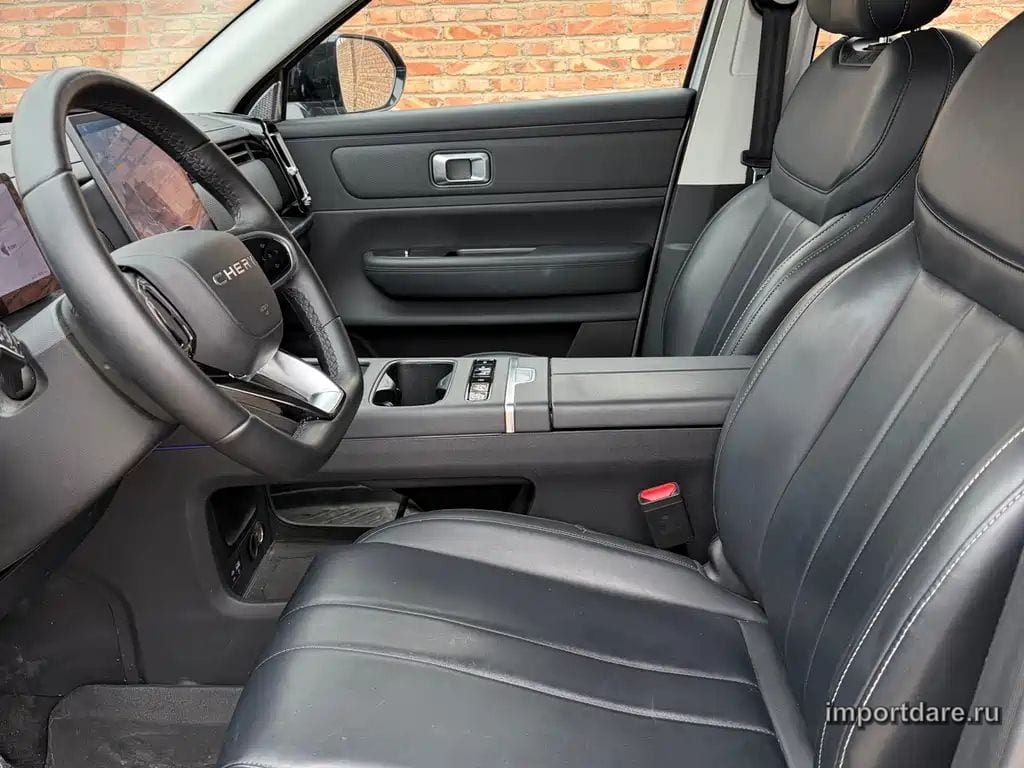 CHERY EXPLORE 06 C-DM 2024 — 26 000 км, серебристый, Китай — под ключ — фото 8