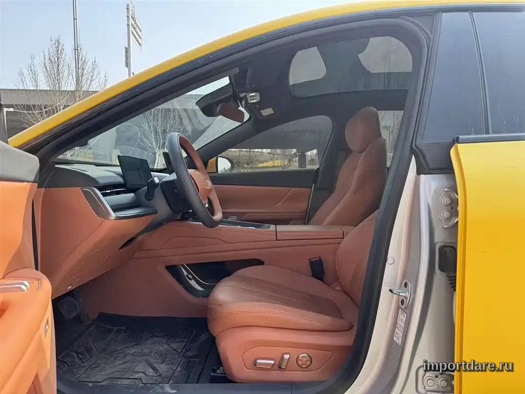 DONGFENG EP0 07 2025 — 13 300 км, жёлто-оранжевый, Китай — под ключ — фото 9