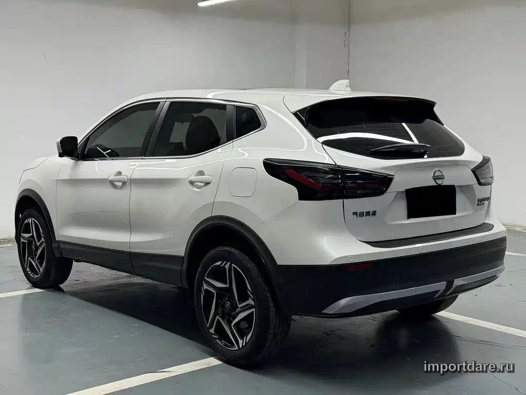 NISSAN QASHQAI 2025 — 5 000 км, белый, Китай — под ключ — фото 5