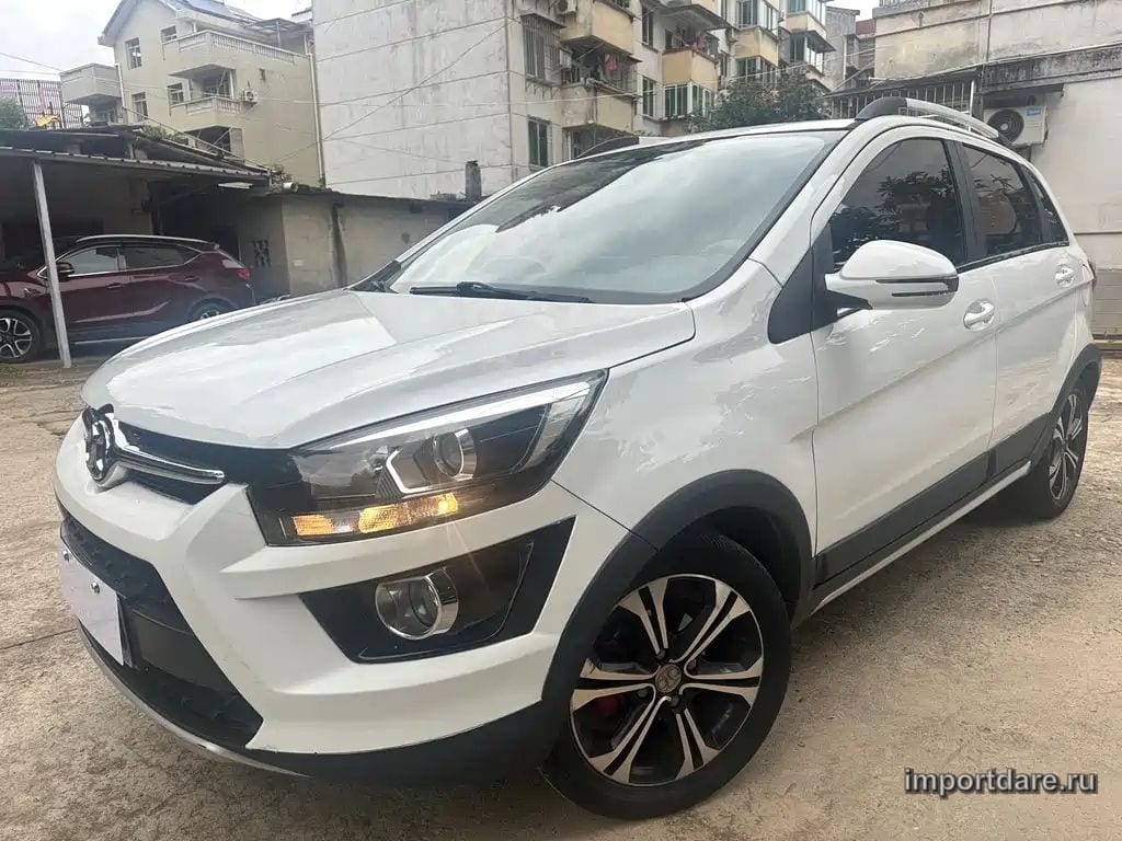 BAIC SENOVA X25 2019 — 46 000 км, белый, Китай — под ключ — фото 1