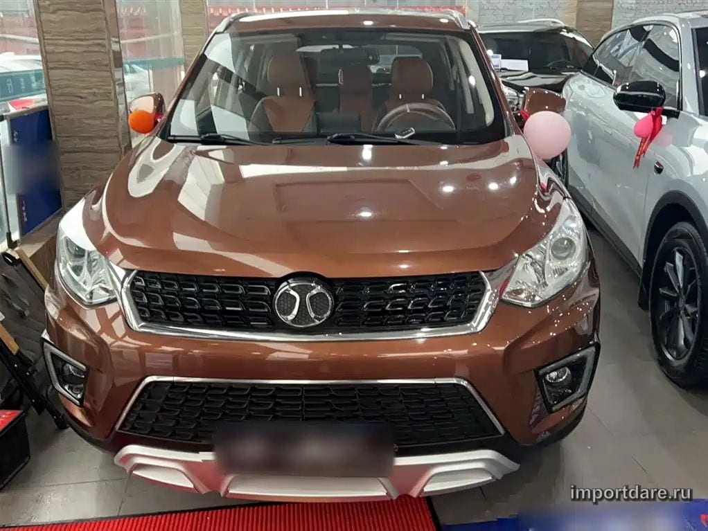BAIC SENOVA X35 2018 — 30 000 км, коричневый-champagne, Китай — под ключ — фото 6