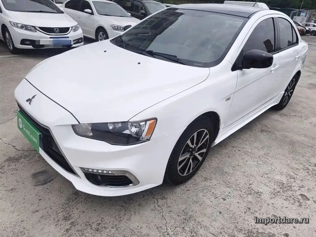 MITSUBISHI LANCER EX 2017 — 89 500 км, белый, Китай — под ключ — фото 1