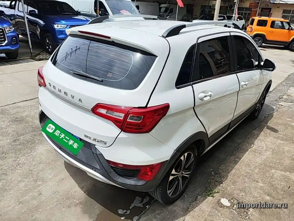 BAIC SENOVA X25 2017 — 65 800 км, белый, Китай — под ключ — фото 7