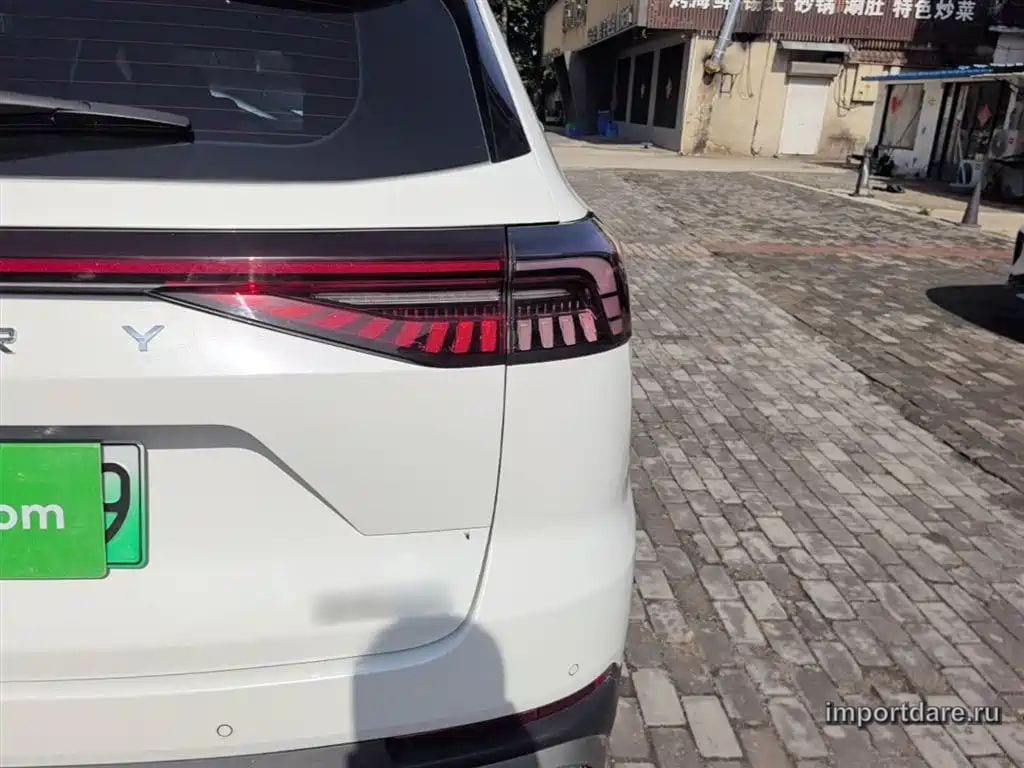 CHERY TIGGO 8 PRO NEW ENERGY 2024 — 29 300 км, белый, Китай — под ключ — фото 8
