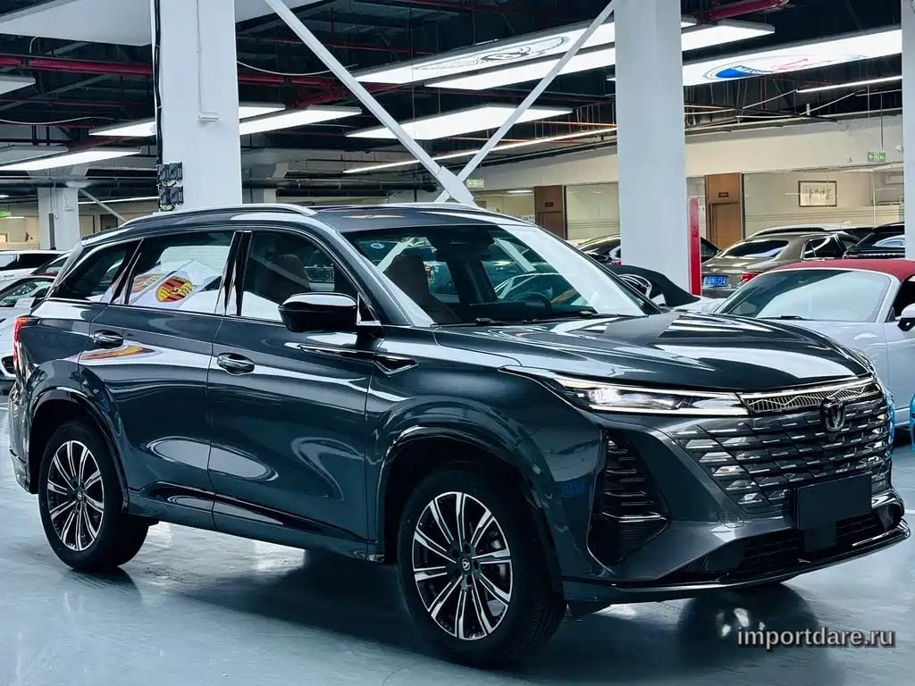 CHANGAN CS75 PLUS 2026 — 5 000 км, серебристый, Китай — под ключ — фото 3