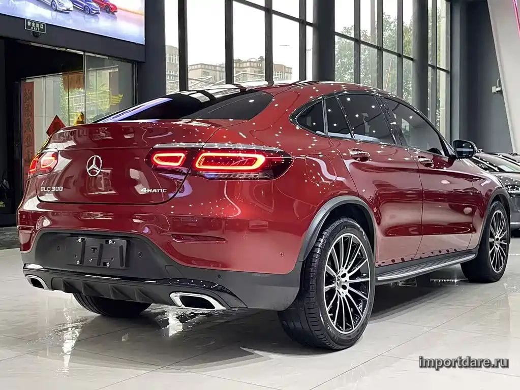 MERCEDES-BENZ GLC COUPE 2021 — 39 000 км, пурпурный, Китай — под ключ — фото 9