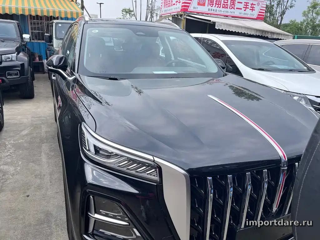 Hongqi Hs5 сбоку