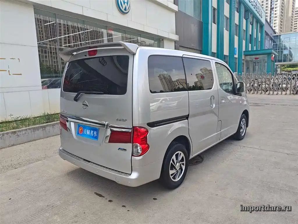 NISSAN NV200 2019 — 56 000 км, серебристый, Китай — под ключ — фото 3