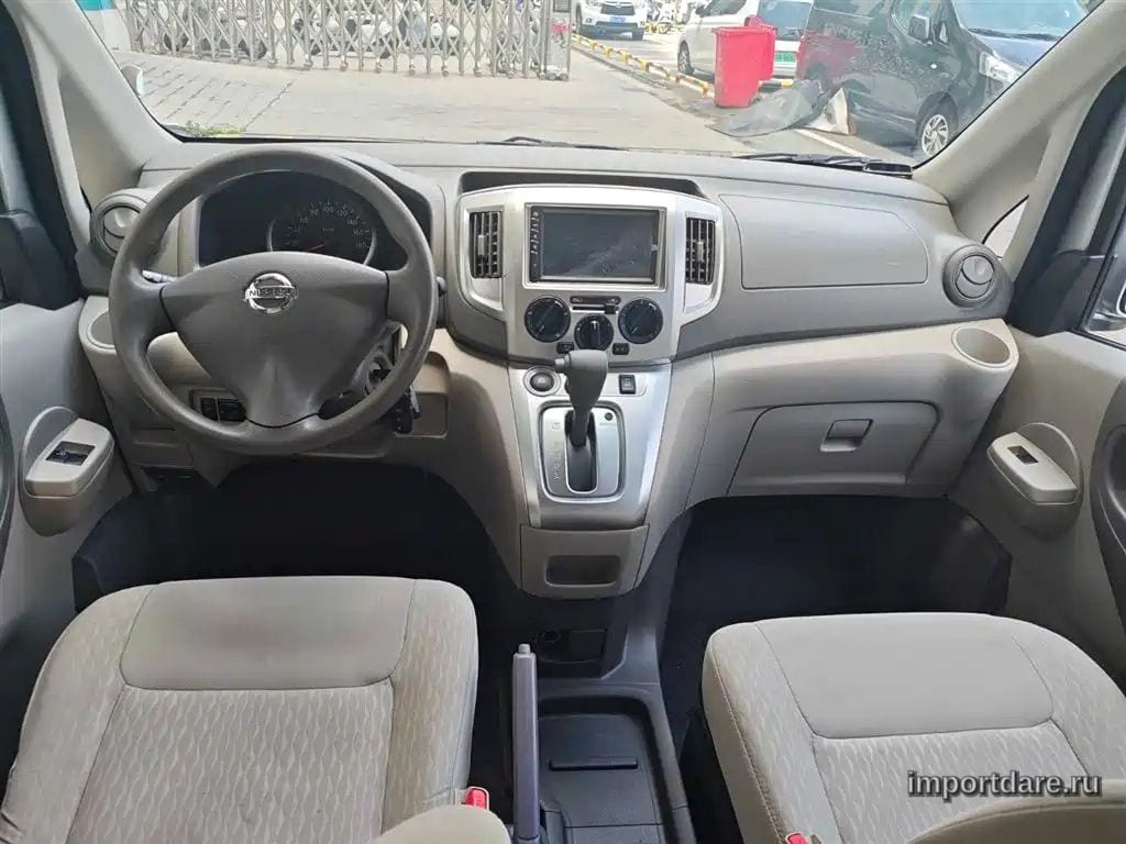 NISSAN NV200 2019 — 56 000 км, серебристый, Китай — под ключ — фото 5