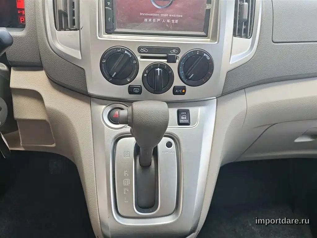 NISSAN NV200 2019 — 56 000 км, серебристый, Китай — под ключ — фото 10