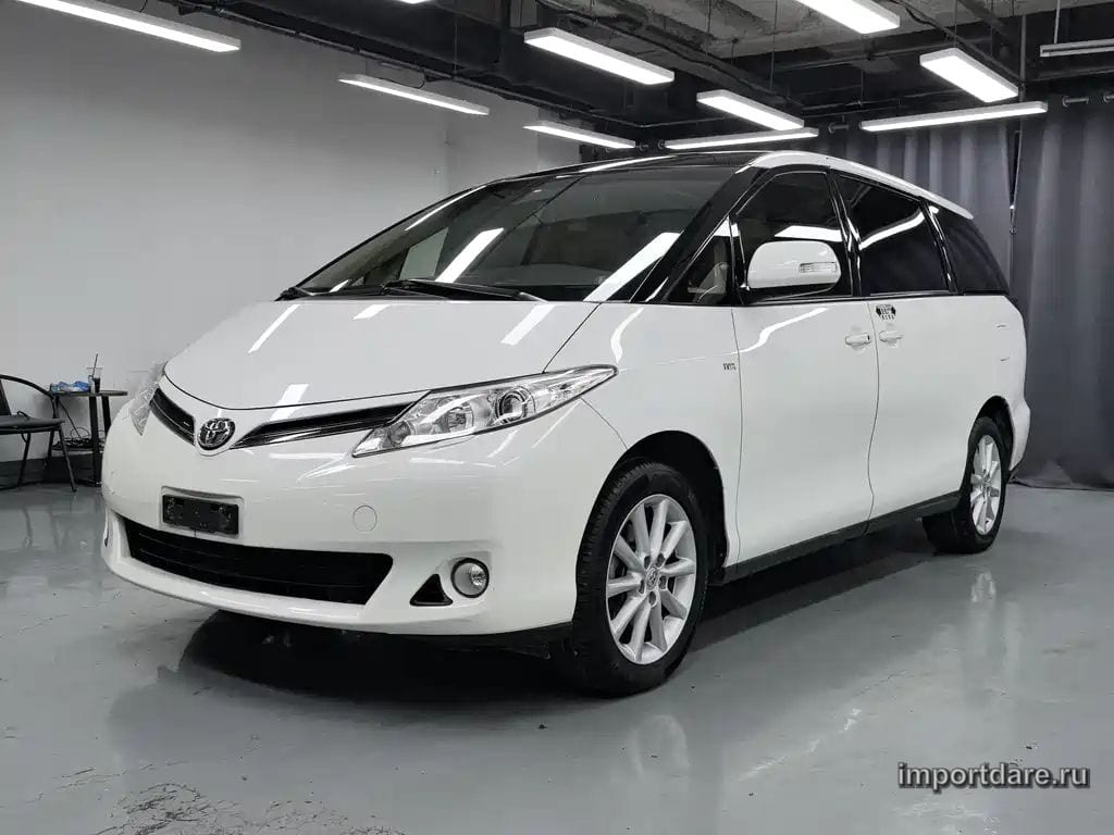 TOYOTA PREVIA 2017 — 128 000 км, белый, Китай — под ключ — фото 1