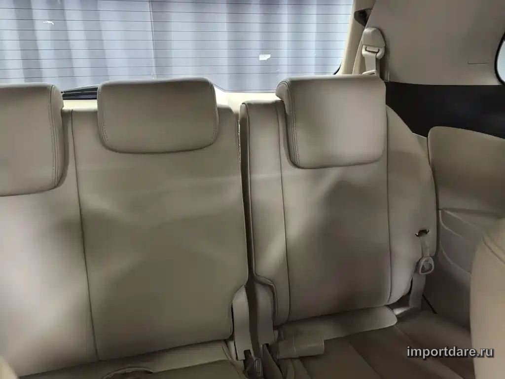 TOYOTA PREVIA 2017 — 128 000 км, белый, Китай — под ключ — фото 8