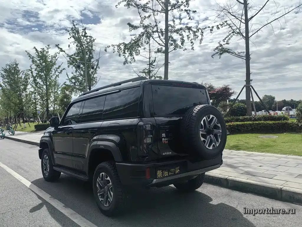 BAIC BEIJING BJ40 2026 — 4 000 км, чёрный, Китай — под ключ — фото 6