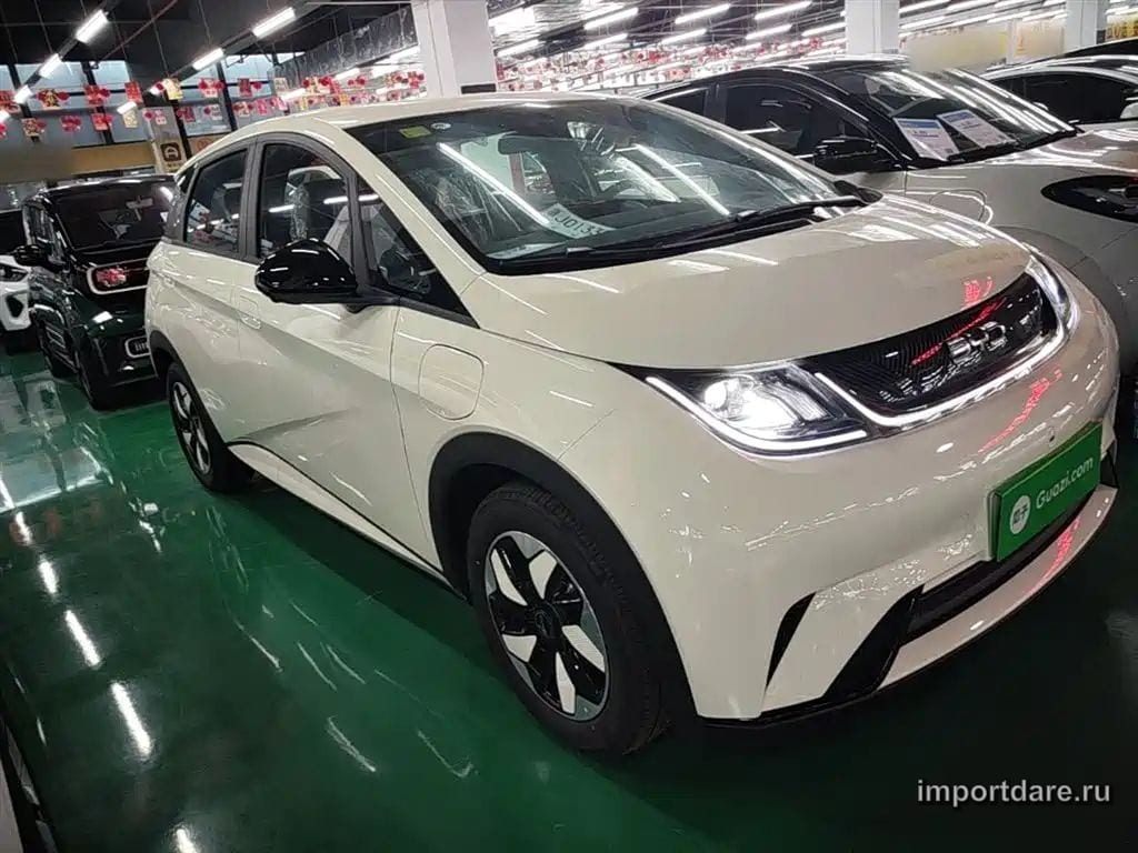 BYD DOLPHIN 2026 — 100 км, жёлто-оранжевый, Китай — под ключ — фото 4