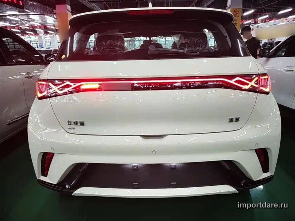BYD DOLPHIN 2026 — 100 км, жёлто-оранжевый, Китай — под ключ — фото 6