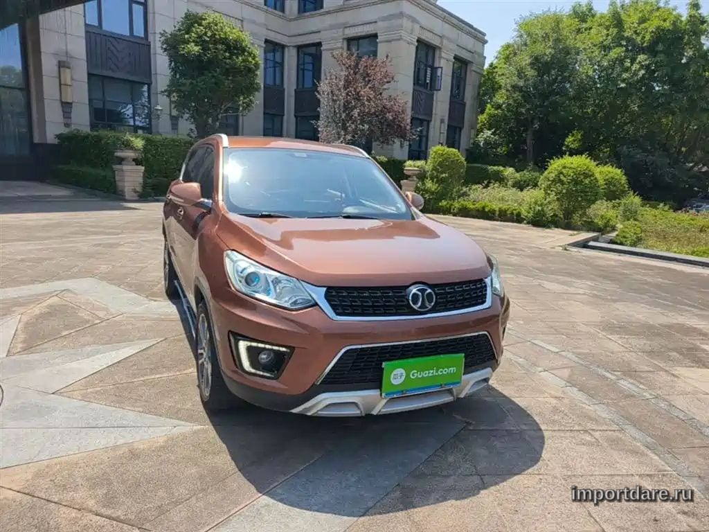 BAIC SENOVA X35 2017 — 185 100 км, жёлто-оранжевый, Китай — под ключ — фото 3