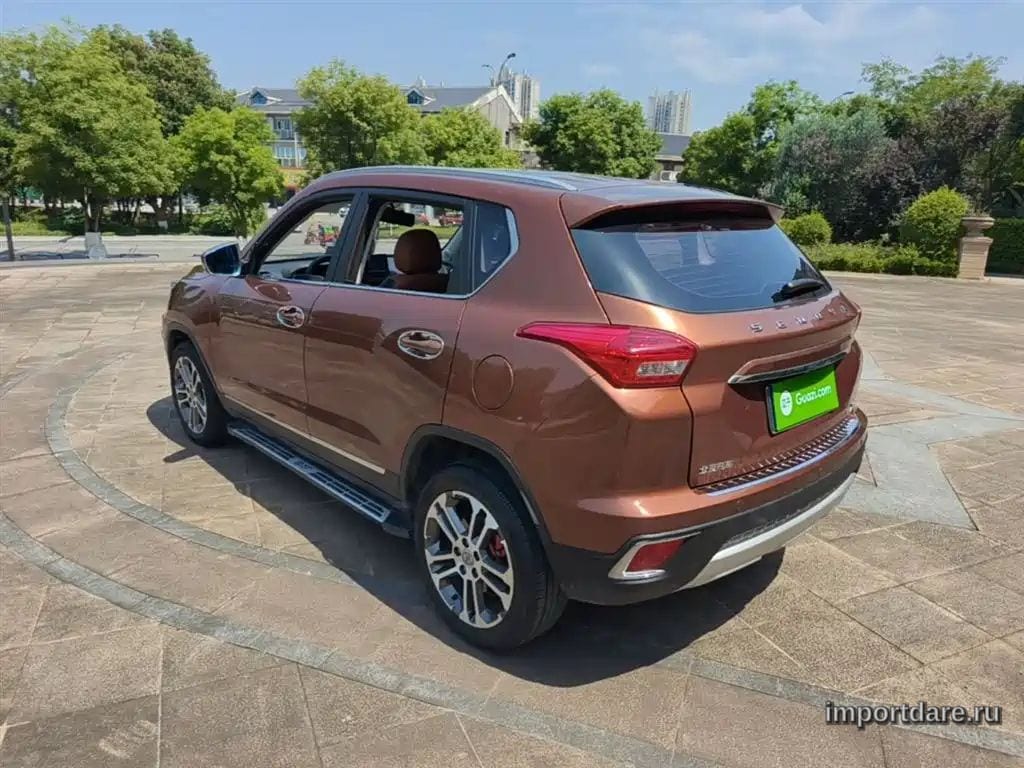 BAIC SENOVA X35 2017 — 185 100 км, жёлто-оранжевый, Китай — под ключ — фото 5