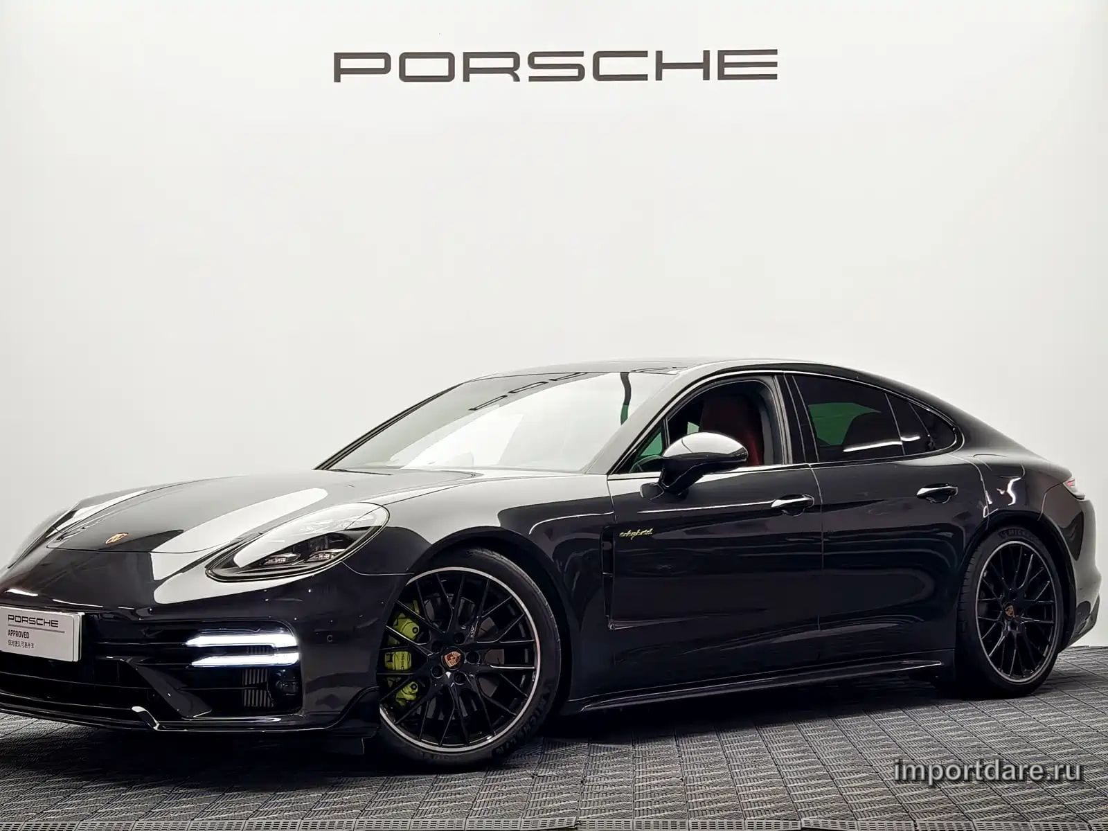 PORSCHE PANAMERA NEW ENERGY 2022 — 61 200 км, серебристый, Китай — под ключ — фото 1