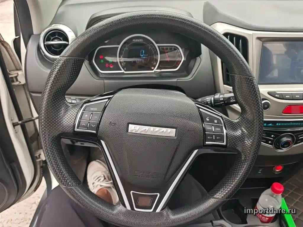 HAVAL H1 2018 — 53 800 км, белый, Китай — под ключ — фото 11