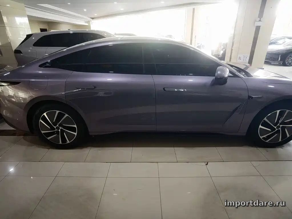 Exeed Exlantix Es сзади